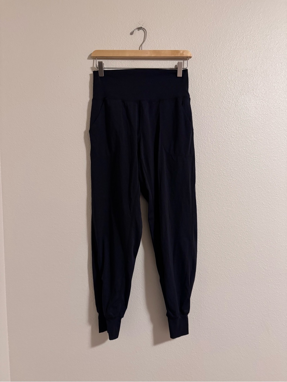 High-Waist Black Jogger Pants with Tapered Ankles